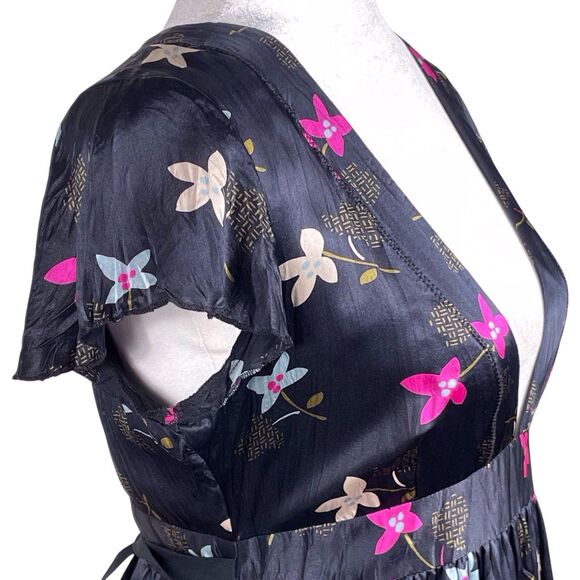 Free People Silk Floral Fit & Flare Dress Size 4 Black Short Sleeve V-Neck Boho - Picture 6 of 15